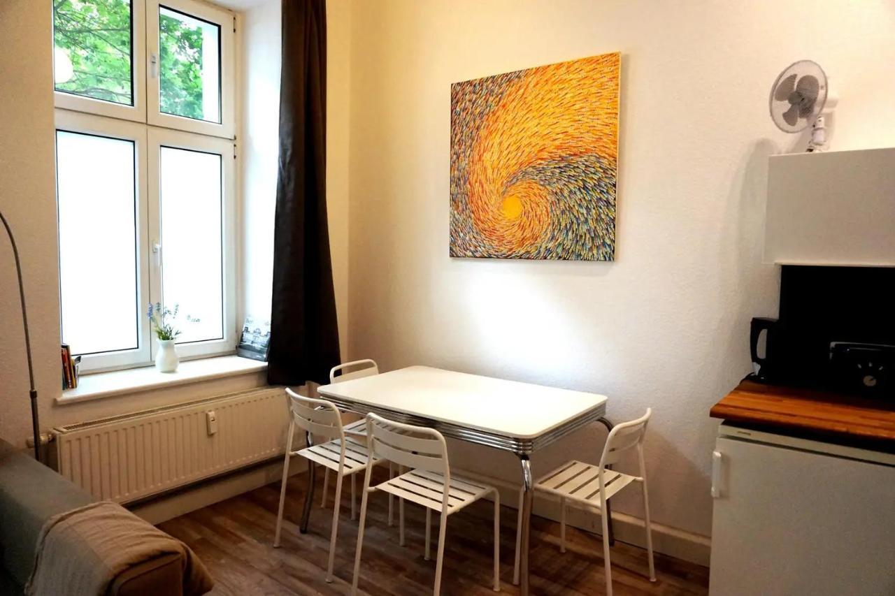 Cozy Studio In Friedrichshain, 4 Quiet Guests Only Берлин Экстерьер фото